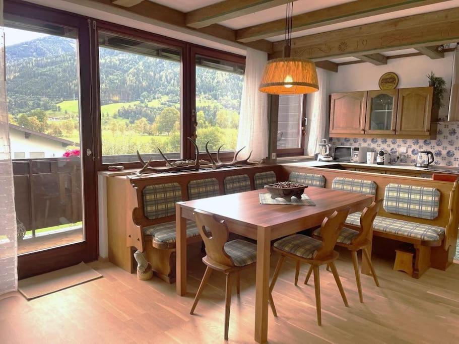 Alpenstueck Family Apartment-2 Bedrooms-80 Sqm-free Parking Zell am See